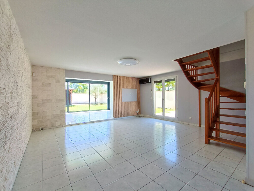 Location Maison Maison La Salvetat Saint Gilles 110 m2 La salvetat saint gilles