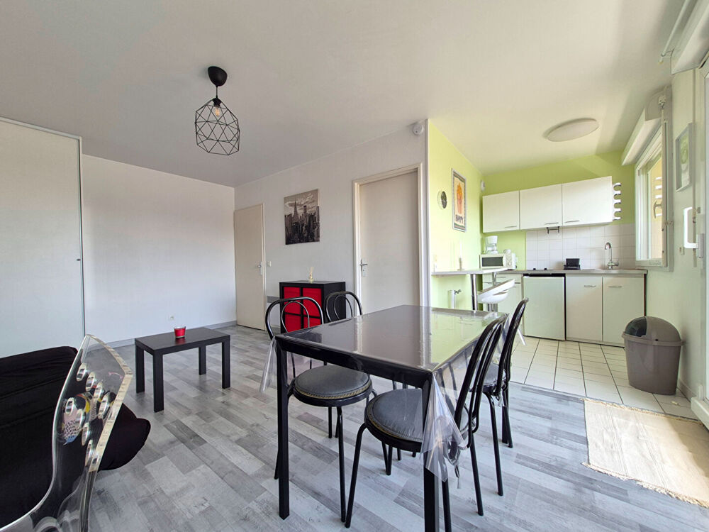 Vente Appartement LILLE MOULINS - FAC DE DROIT : JOLI STUDIO DE 30M² AVEC TERRASSE Lille