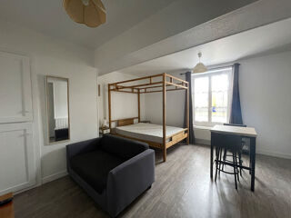  Appartement à louer 1 pièce 22 m²