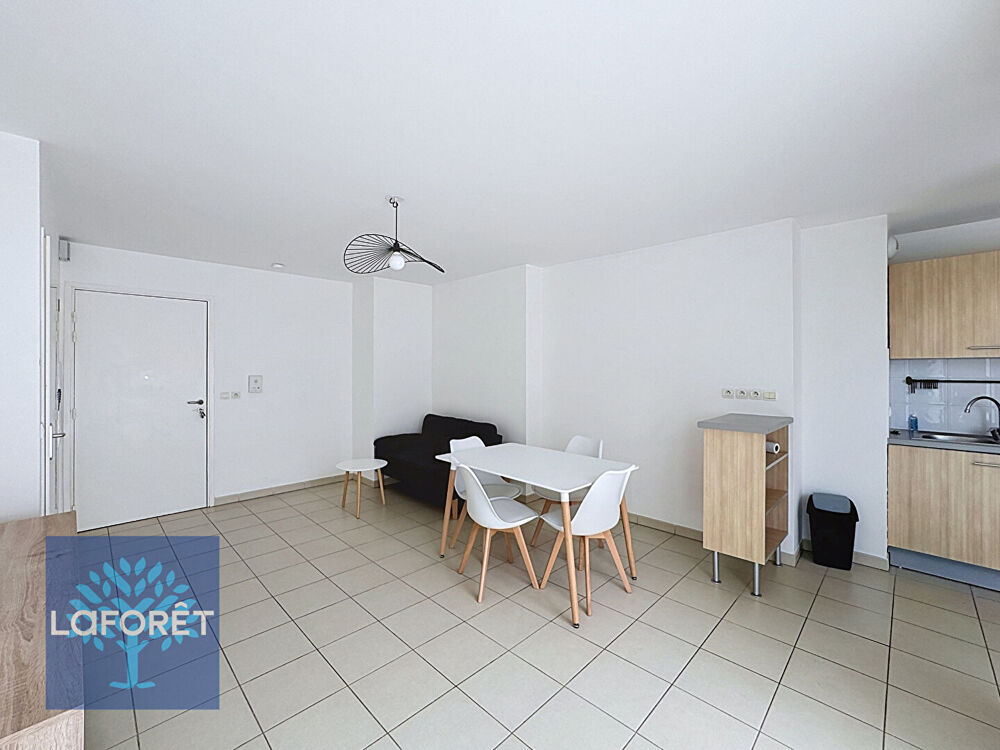 Location Appartement Appartement Corbeil Essonnes 2 pièces meublé - 43.50 m2 Corbeil essonnes
