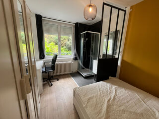  Maison  louer 8 pices 16 m