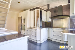 Maison à vendre 7 pièces 192 m²