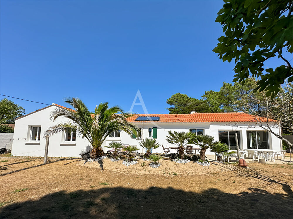 Maison en lisière de forêt