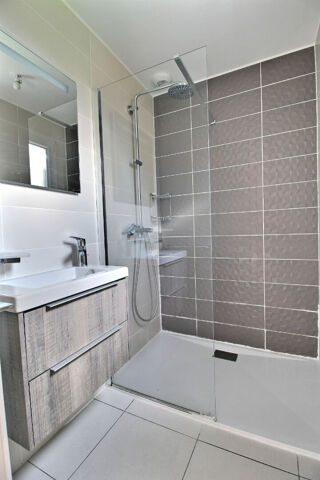  Maison  vendre 6 pices 138 m