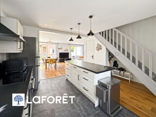  Maison à vendre 7 pièces 131 m²