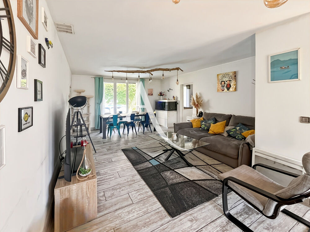 A Vendre Maison de type 4 d'environ 100 m2 avec garage et jardin à Allauch 13190