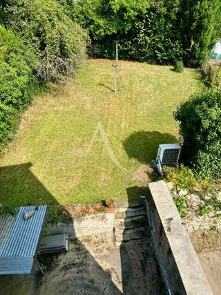  Immeuble  vendre 10 pices 200 m
