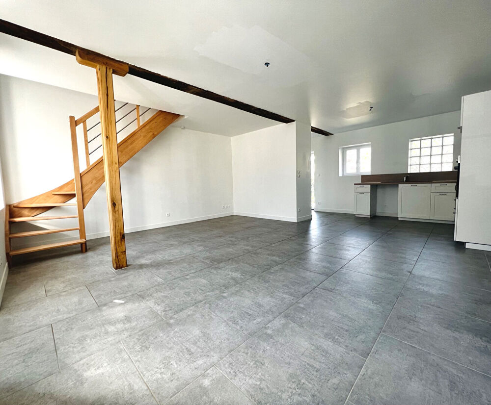 Location Maison Maison Tigy 3 pièces 75 m2 Tigy