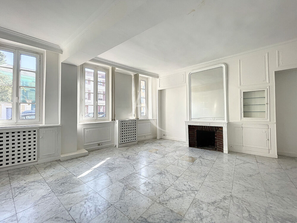 Maison de ville 6 pièces de 102.02 m² - Centre-ville de Saint-Germain-en-Laye