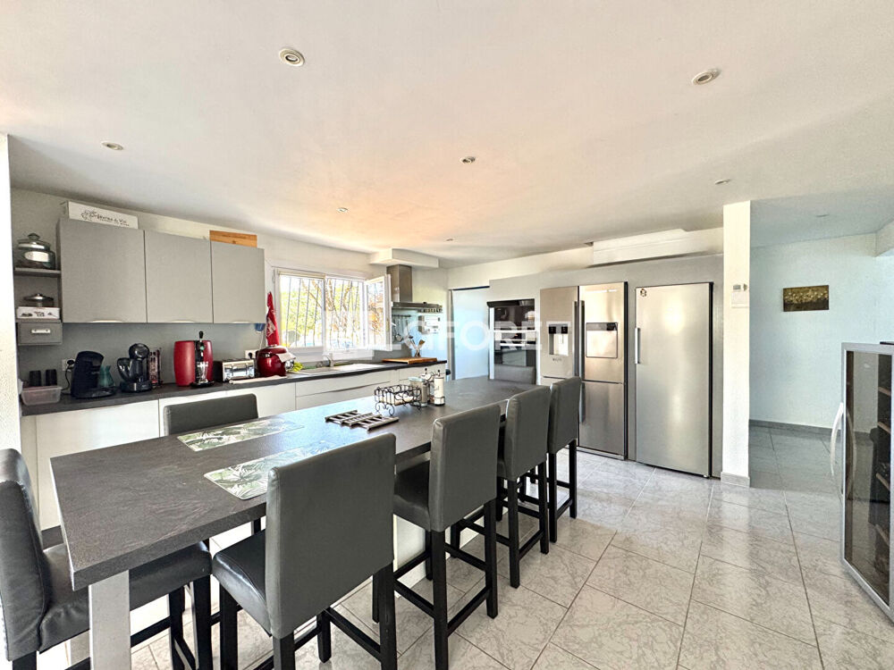 Vente Maison Maison Ortaffa 7 pièce(s) 252 m2 , terrain de 3917 m² avec piscine Ortaffa