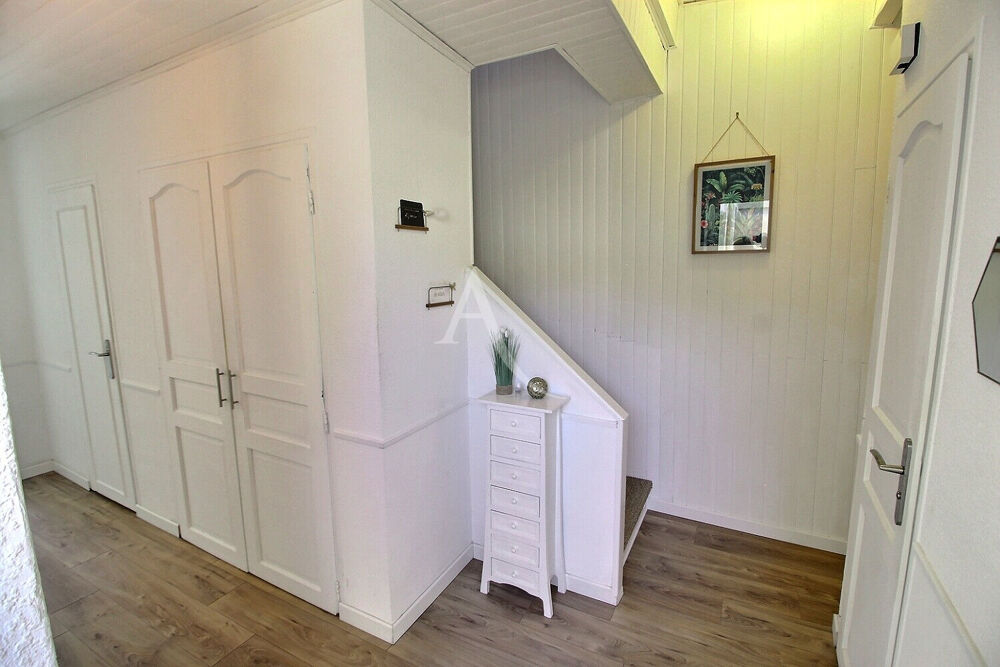 CABESTANY - VILLA A VENDRE DE TYPE T4 AVEC GARAGE SUR TERRAIN 2 FACES