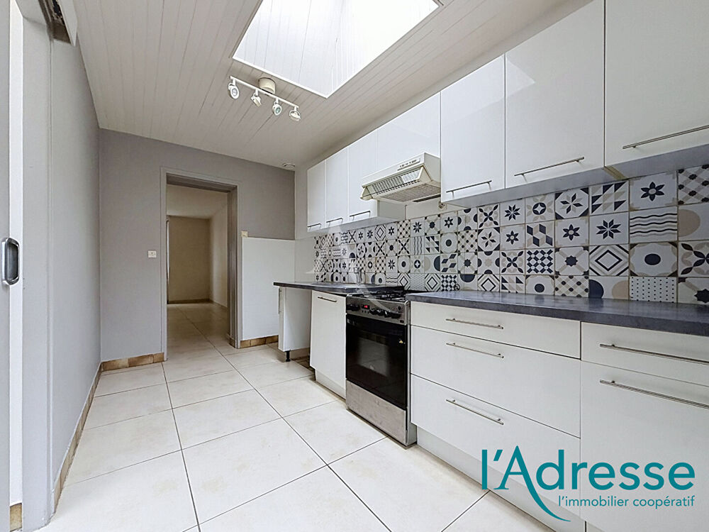 Vente Maison Maison de ville à vendre Ernée centre-ville 76 m², terrasse Ernee