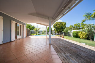  Maison � vendre 9 pi�ces 270 m�