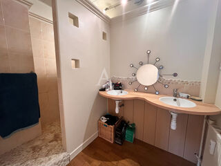  Appartement  louer 2 pices 56 m