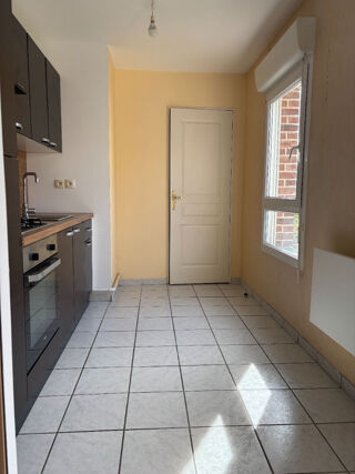  Appartement à louer 3 pièces 66 m²