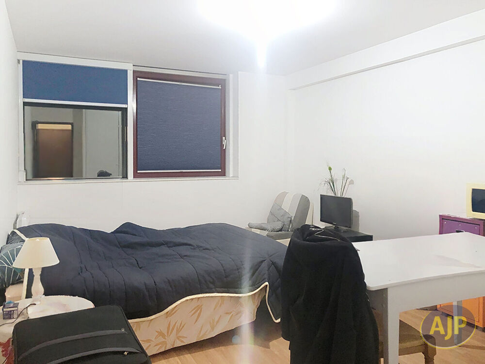 À Vendre Studio en Hyper Centre de Cholet