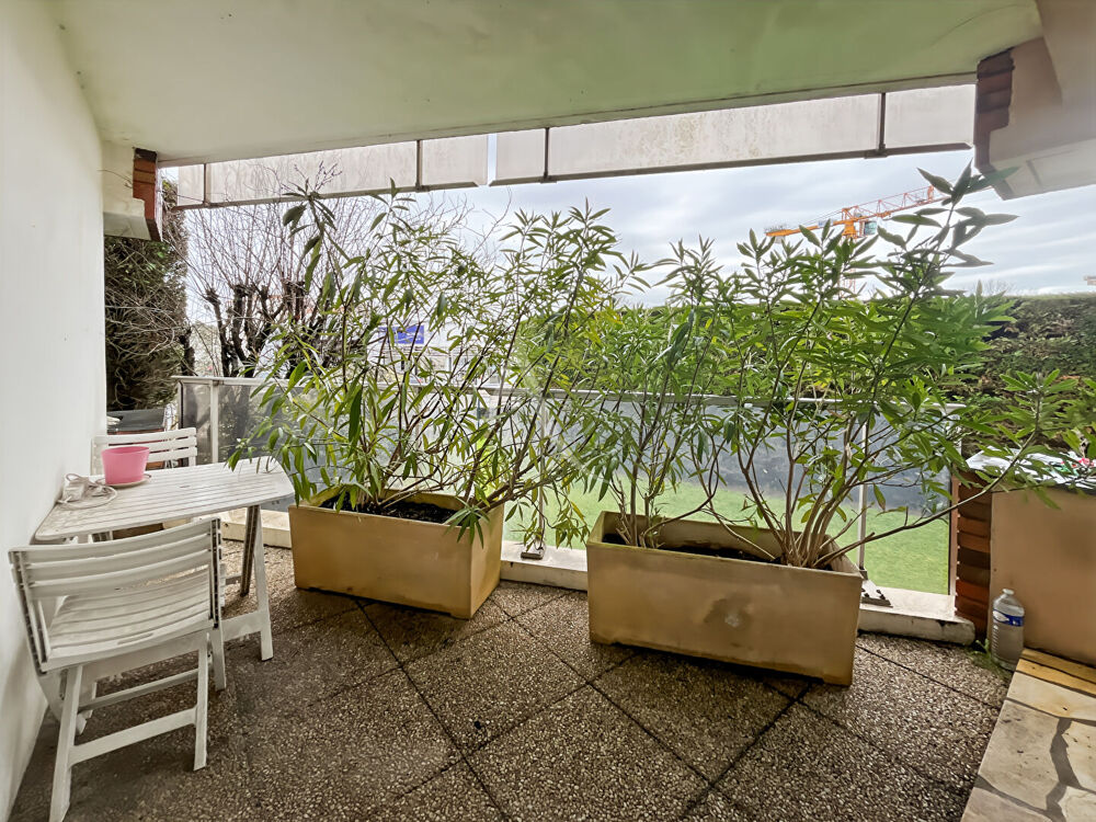 Vente Appartement Studio avec terrasse exposée Sud, parking et cave ? Résidence sécurisée en centre-ville Challans