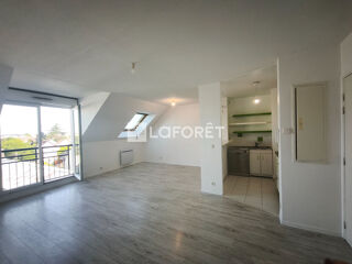  Appartement à louer 2 pièces 47 m²