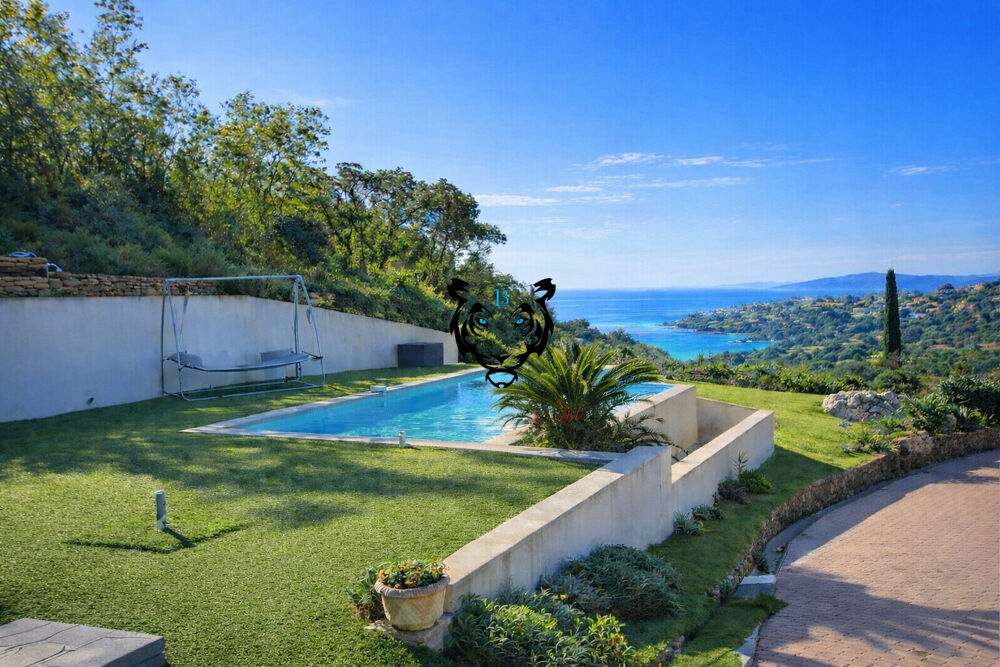Vente Maison Maison Les Issambres - Vue mer - Piscine Les issambres