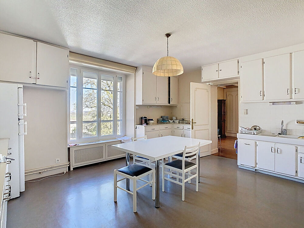 Maison Montigny-le-Roi 10 pièce(s) 355,64 m2