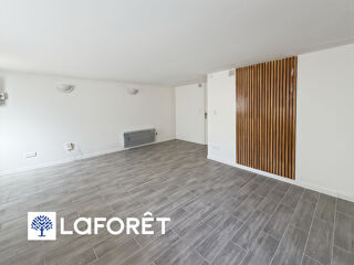  Appartement à louer 1 pièce 30 m²