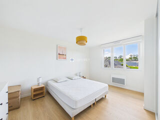  Maison à louer 6 pièces 145 m²
