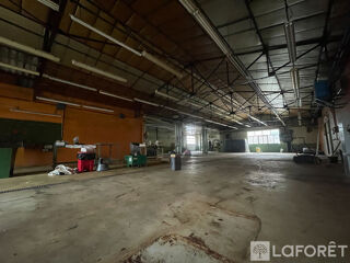  Immeuble à vendre 12 pièces 700 m²