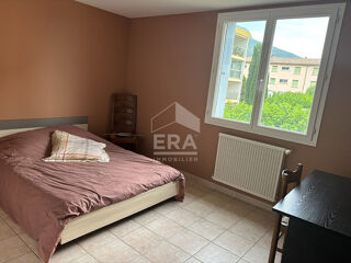  Appartement à louer 4 pièces 