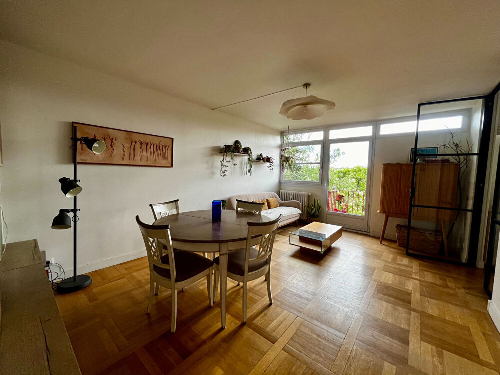 Location Appartement Appartement Meublée Palaiseau 4 pièce(s) 65.63 m2 Palaiseau