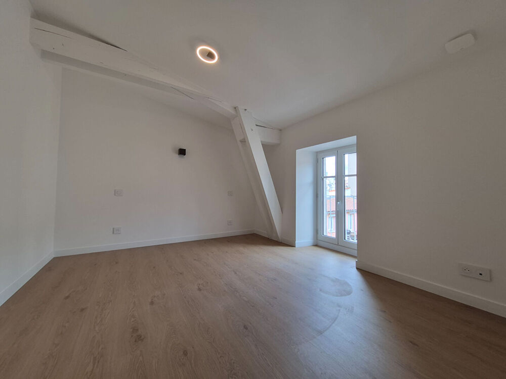 Vente Appartement MILLAU-T4 RÉNOVÉ DE 77 M² -VISITE VIRTUELLE DISPONIBLE Millau