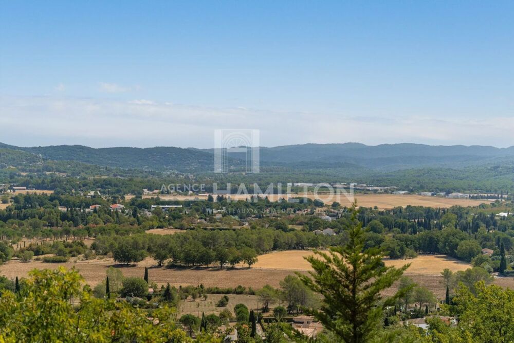 Belle villa contemporaine à Fayence, piscine et vue panoramique