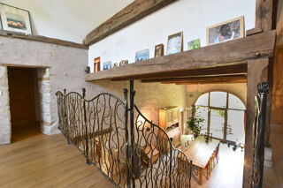  Maison � vendre 9 pi�ces 234 m�