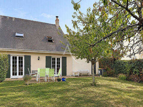   Maison mitoyenne avec jardin clos Maison - 7 pièce(s) - 117 m²