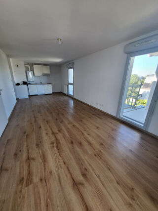  Appartement à louer 2 pièces 53 m²