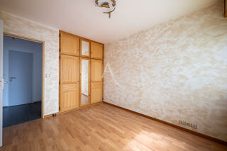  Appartement � vendre 5 pi�ces 90 m�