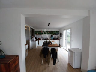  Maison  vendre 6 pices 170 m