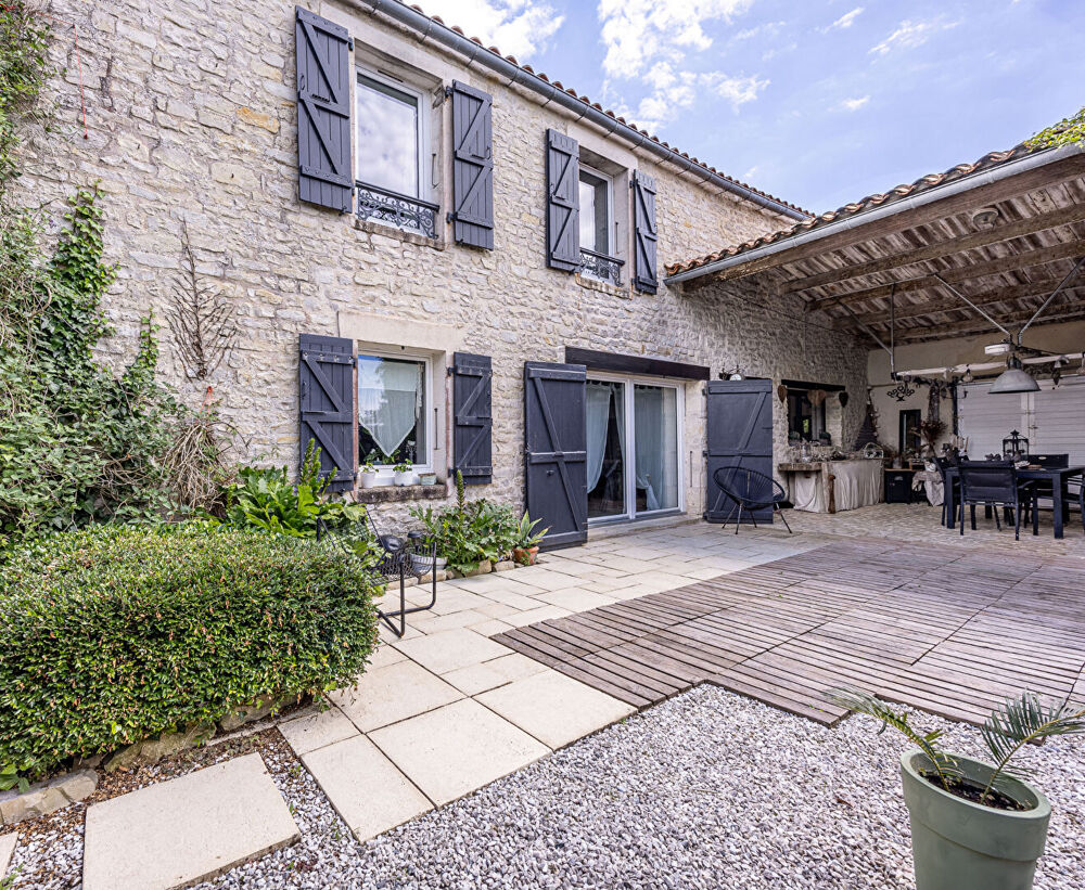Maison coup de coeur au centre de Marsilly, avec jardin et confort moderne