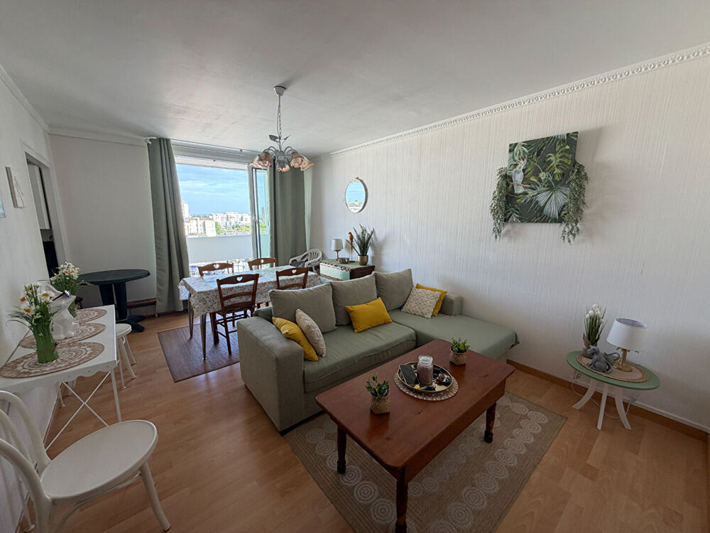 A louer - Appartement T2 meublé avec loggia et garage - Angers secteur Jardin des Plantes