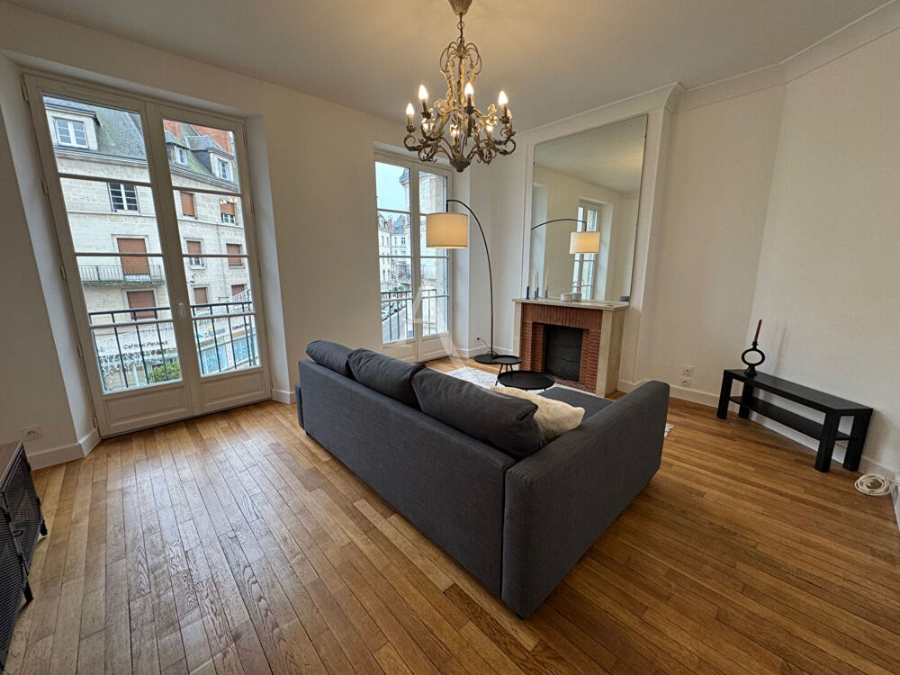 Location Appartement Appartement T3 entièrement rénové - Hyper centre-ville Blois