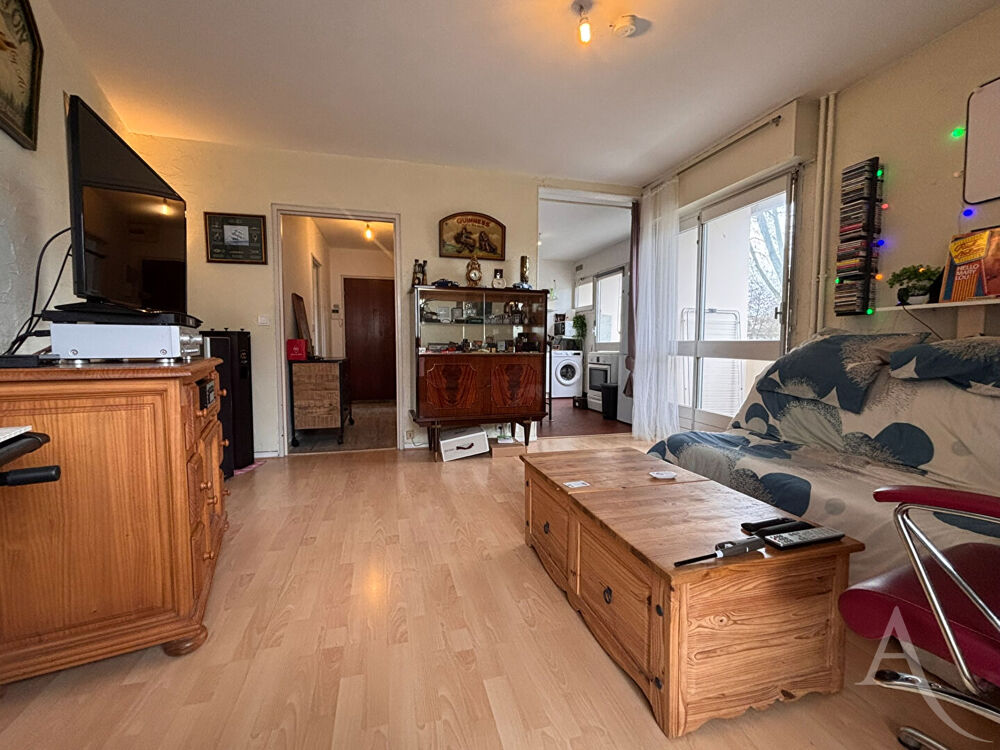 Vente Appartement Proche centre-ville de BOURGES - Appartement T1 bis avec balcons Bourges