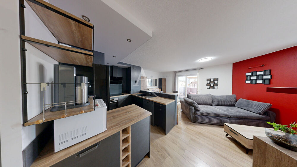 Appartement T3 avec terrasse, ascenseur et parking privatif
