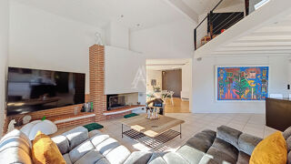  Maison � vendre 7 pi�ces 240 m�