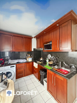  Appartement � louer 4 pi�ces 81 m�