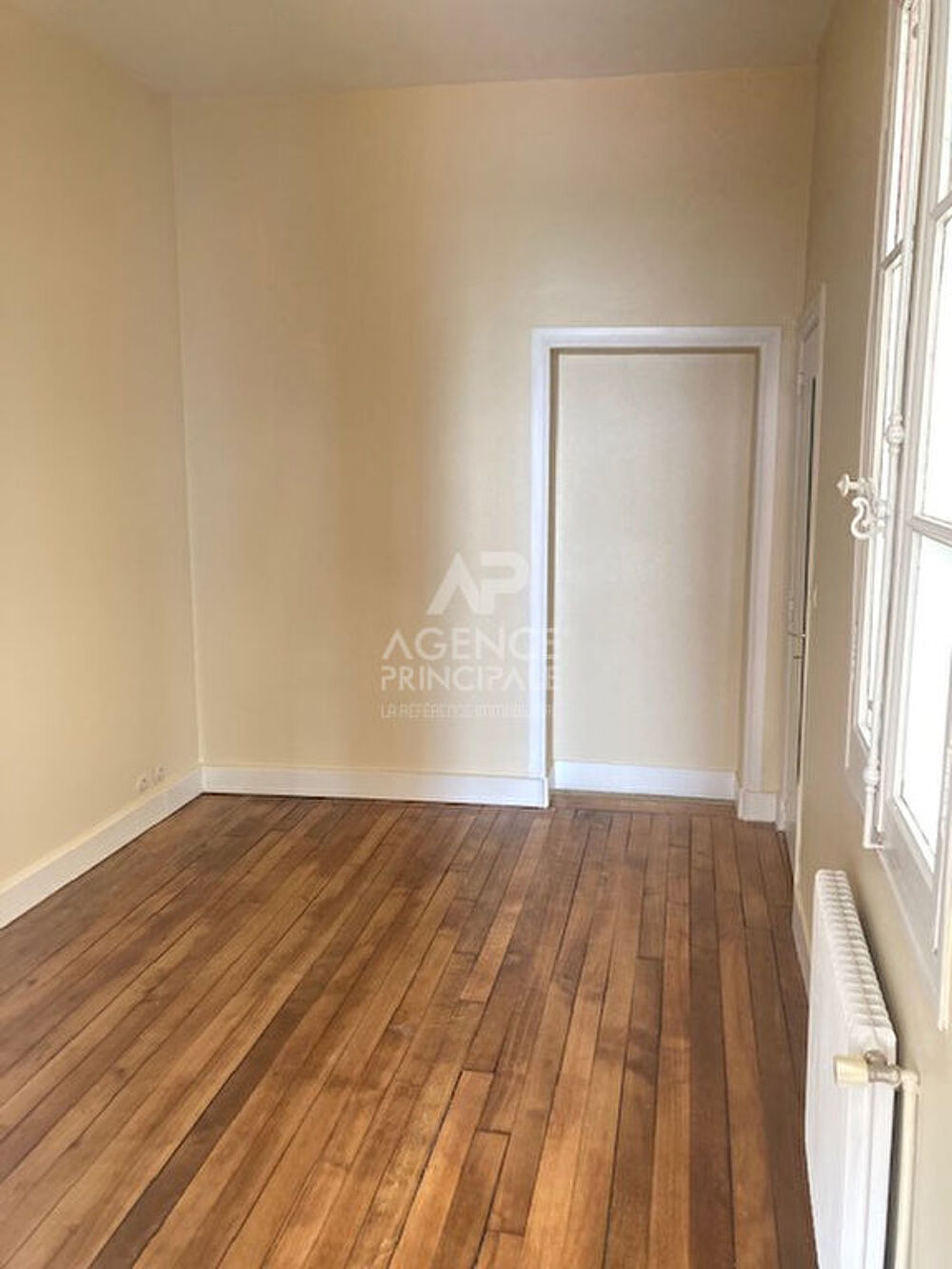 Appartement 2 pièces 50m2 - 2 minutes à pied du RER A Saint Germain En Laye