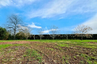  Terrain à vendre 978 m²