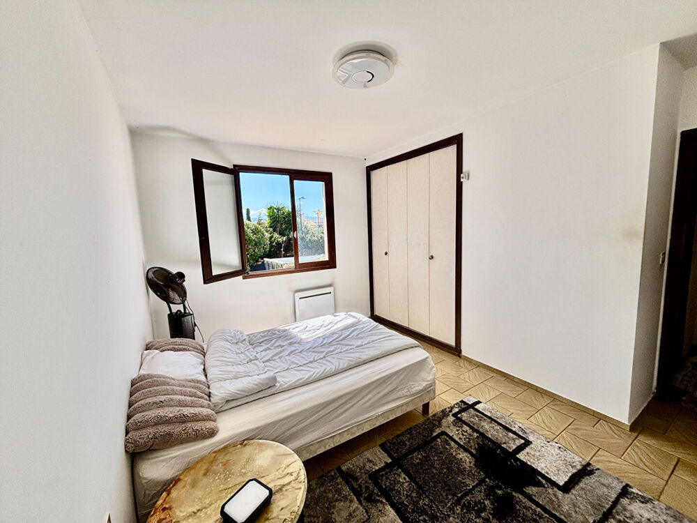 Villa 4 faces avec appartement indépendant Cabestany