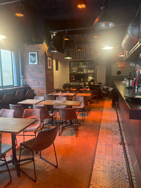 AVIGNON CENTRE VILLE -FONDS DE COMMERCE BAR A BIERE, RESTAURANT 310000 84000 Avignon