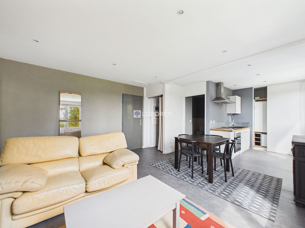 Immeuble Pleyben 18 pièce(s) 675 m2 au total