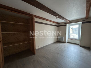  Appartement à louer 6 pièces 138 m²