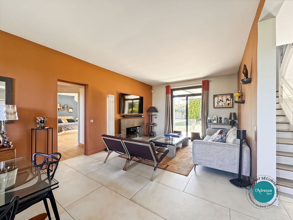 Vente Maison Maison familiale de prestige 7 pièces 200 m2 sous-sol // dépendance Mennecy